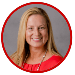 Head shot of Robyn Hennigan
